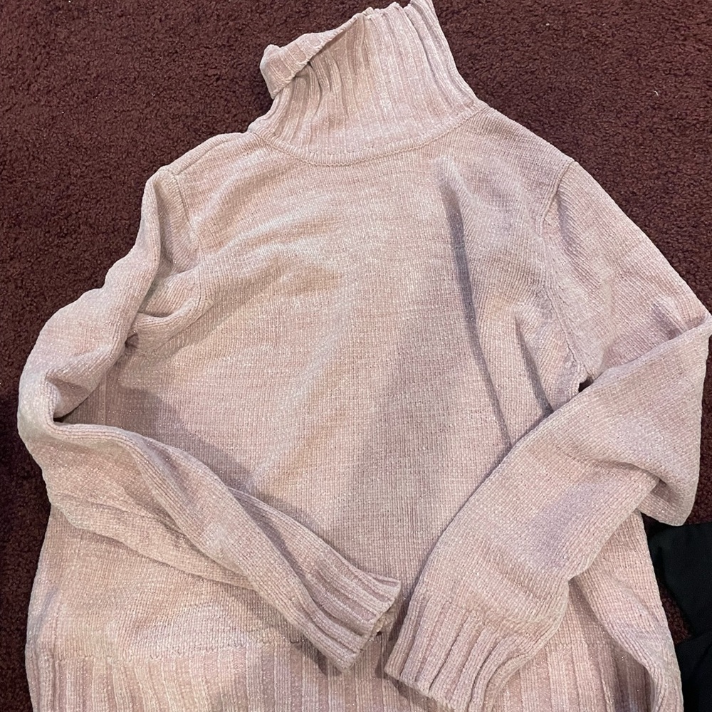Pink turtleneck sweater , never worn